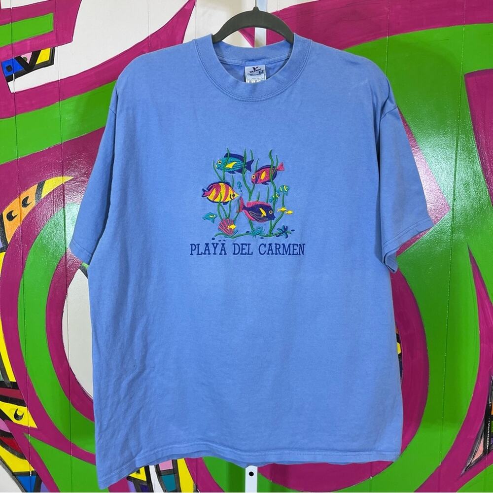 Yazbek, Playa Del Carmen Embroidered T-Shirt. Size XL. In excellent condition!